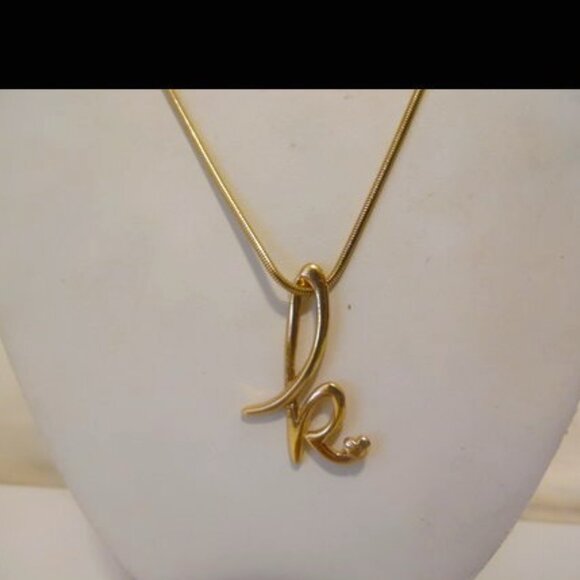 Colleen Lopez Fancy Cursive Script Initial "K" Pendant w/Chain 18" - Picture 1 of 9